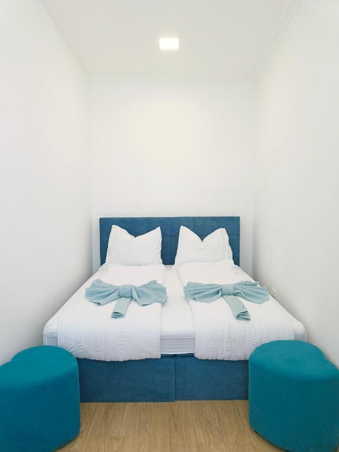 Ruyi Holiday Sopron Exteriör bild