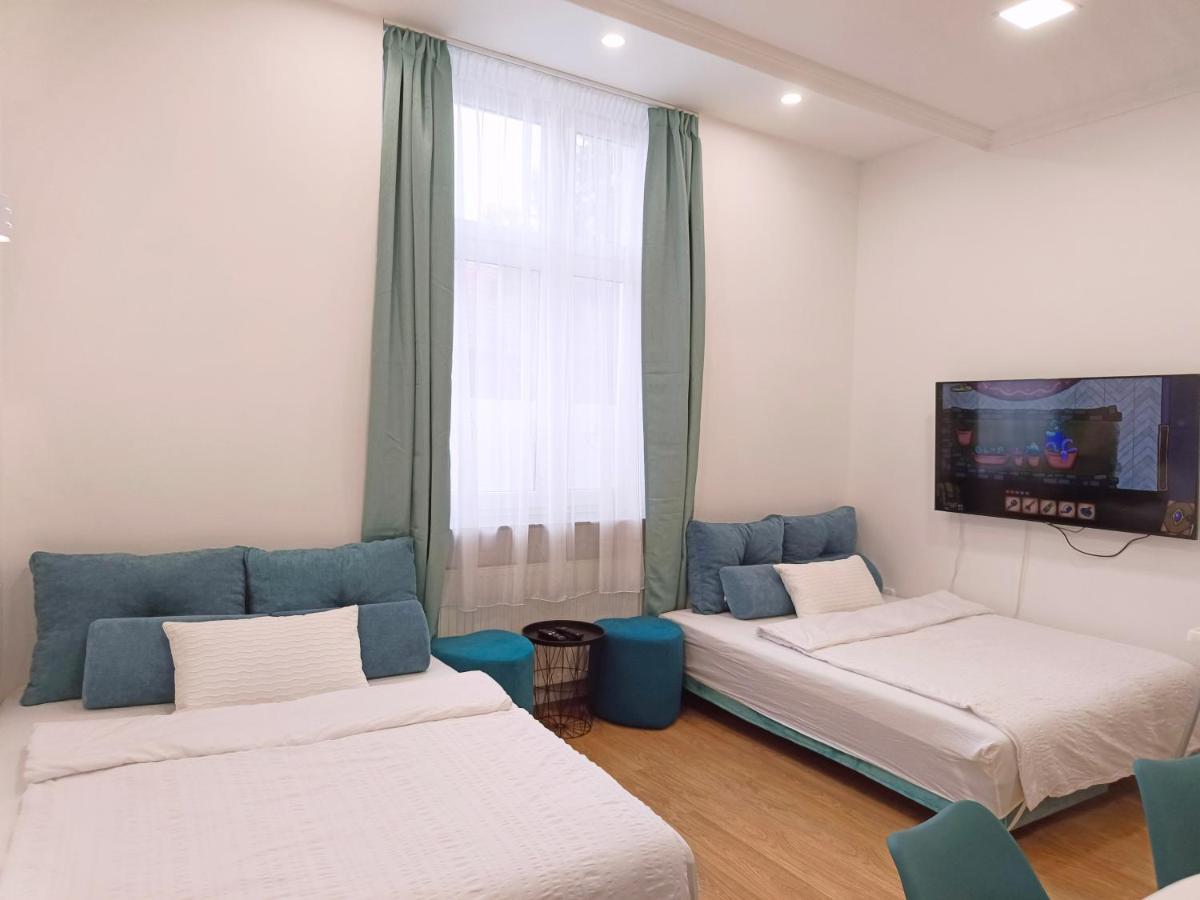 Ruyi Holiday Sopron Exteriör bild