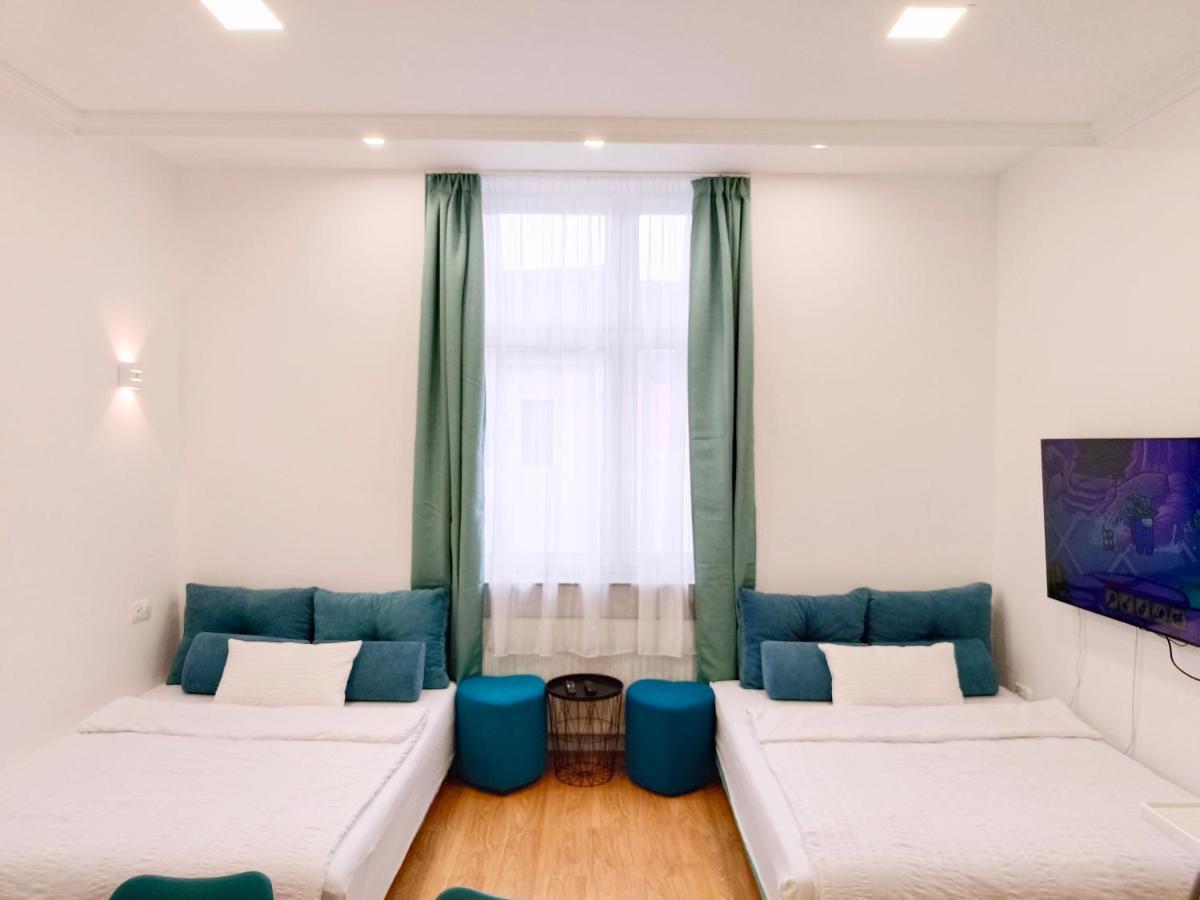 Ruyi Holiday Sopron Exteriör bild